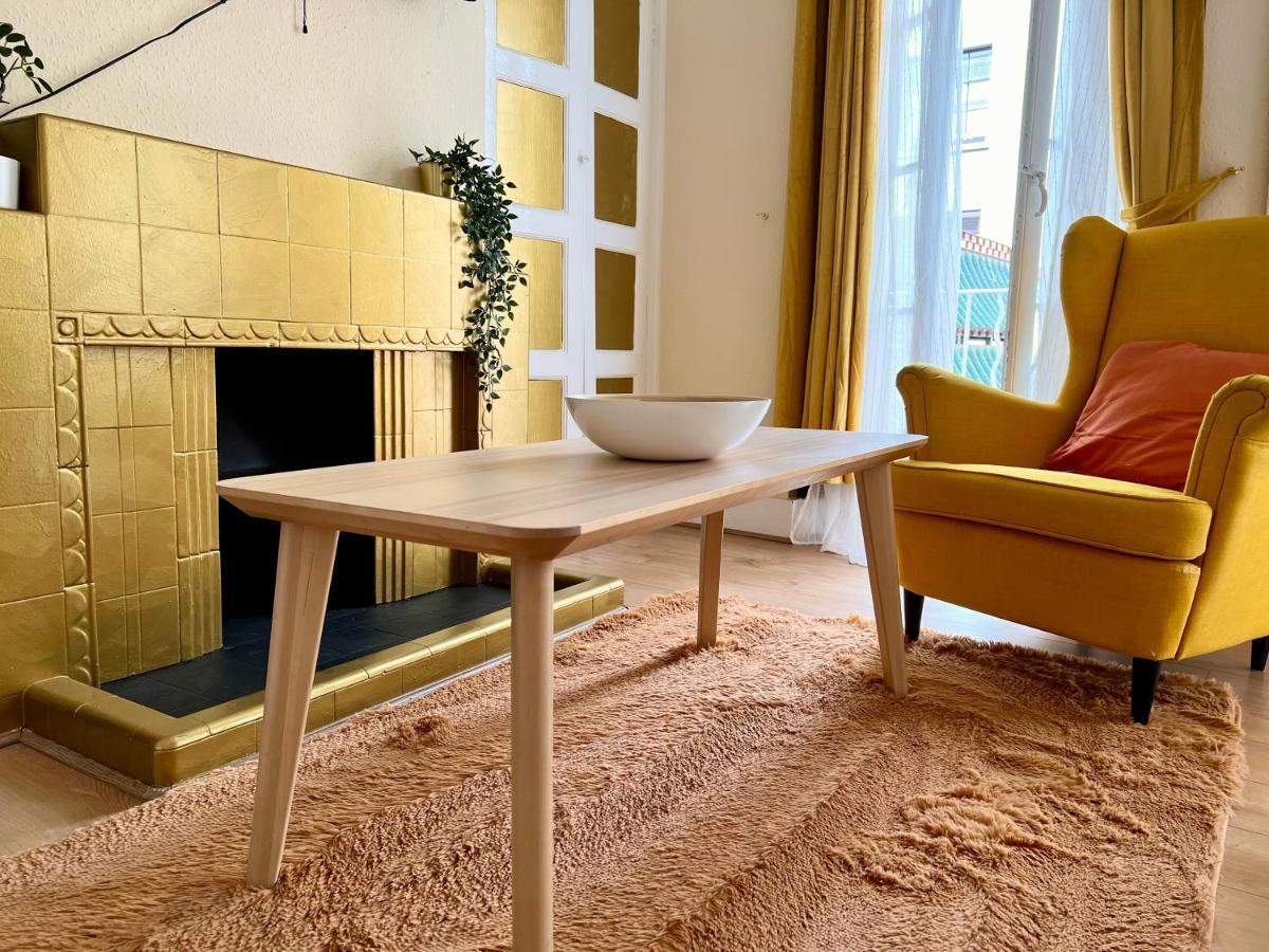 Candy Cafe Apartment London Bagian luar foto