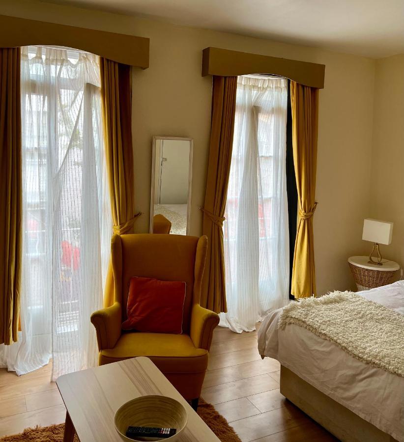 Candy Cafe Apartment London Bagian luar foto