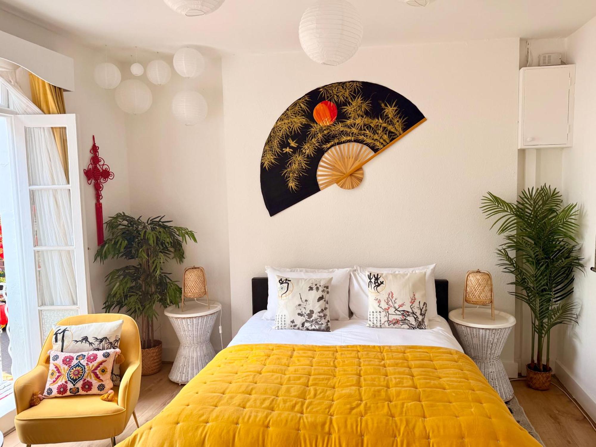 Candy Cafe Apartment London Bagian luar foto